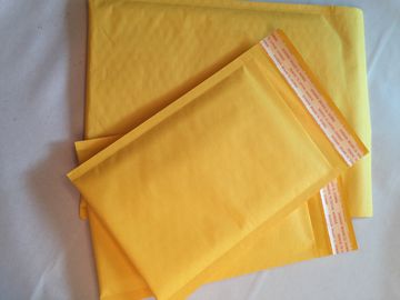 Κίνα Γεμισμένοι Mailers φάκελοι φυσαλίδων της Kraft, τυπωμένο φάκελοι λογότυπο φυσαλίδων A4 εργοστάσιο